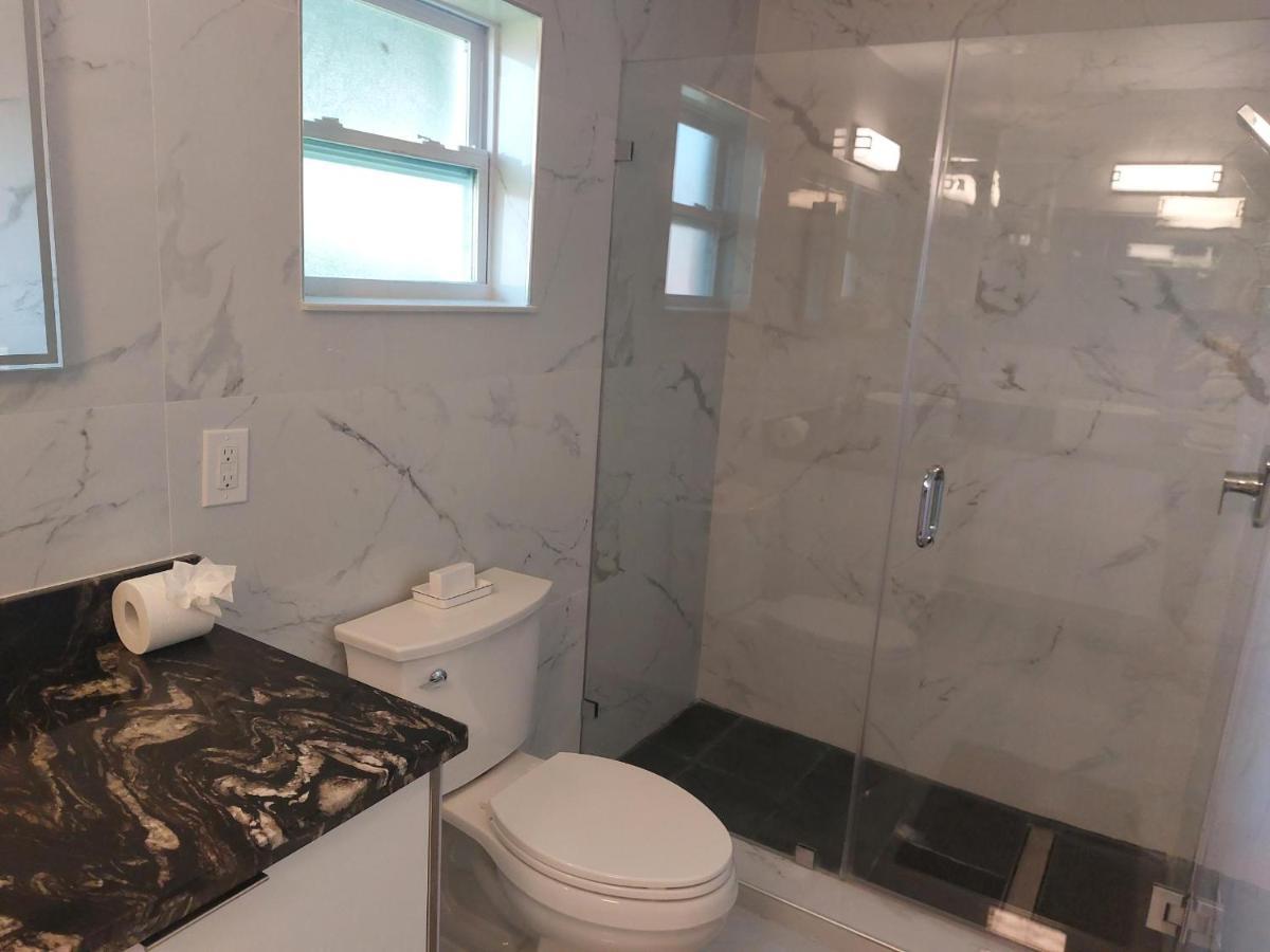Cape Coral Mini Palace Bagian luar foto